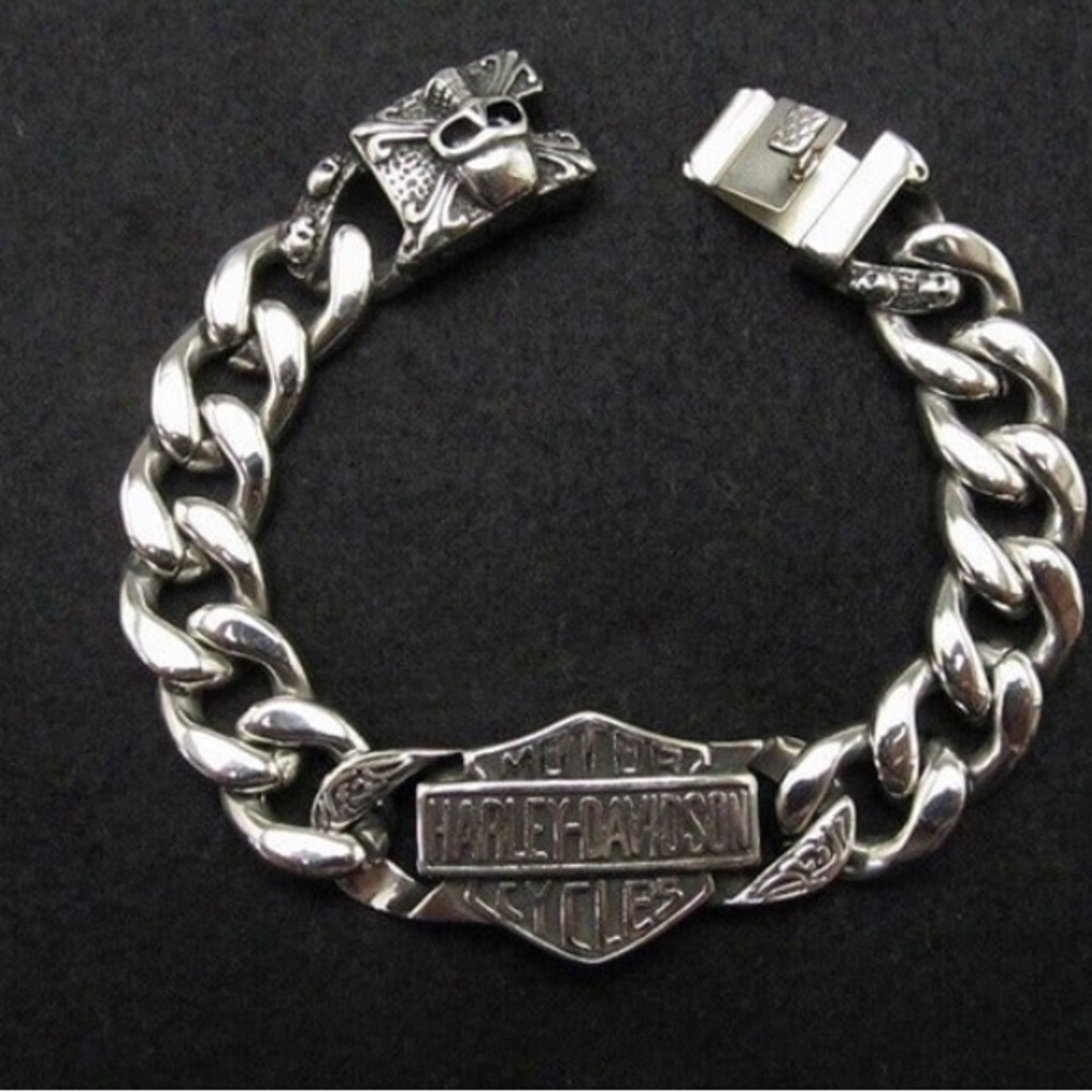 - Men's Heavy Stainless Biker Bar & Shield Curb Chain Bracelet - Picture 5 of 13